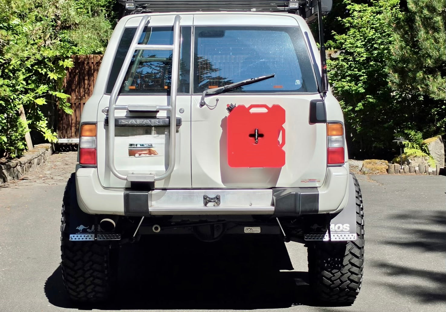Nissan Patrol Y61 Rotopax Mount - Spare Tire location